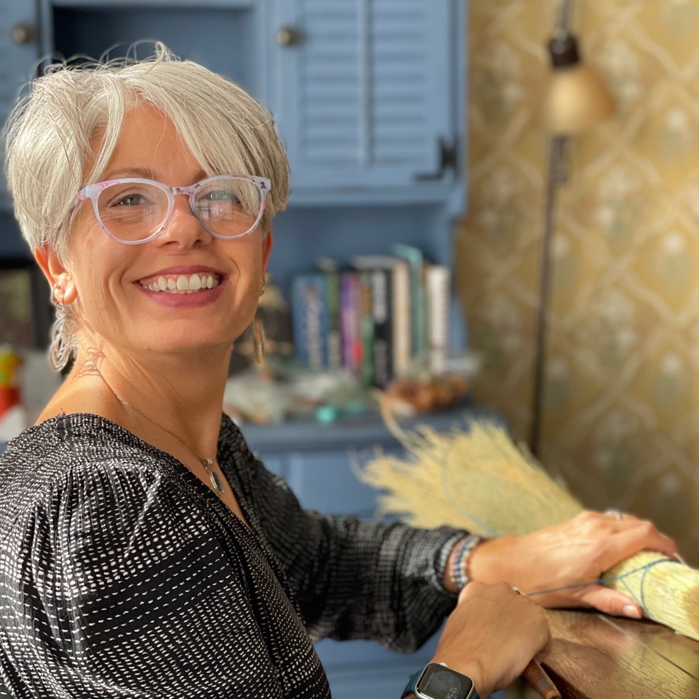 Meet your Posher, Posh